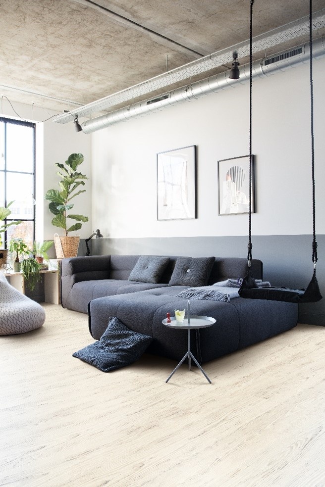 Ламинат Quick-Step Сосна белая затертая Perspective PER1235