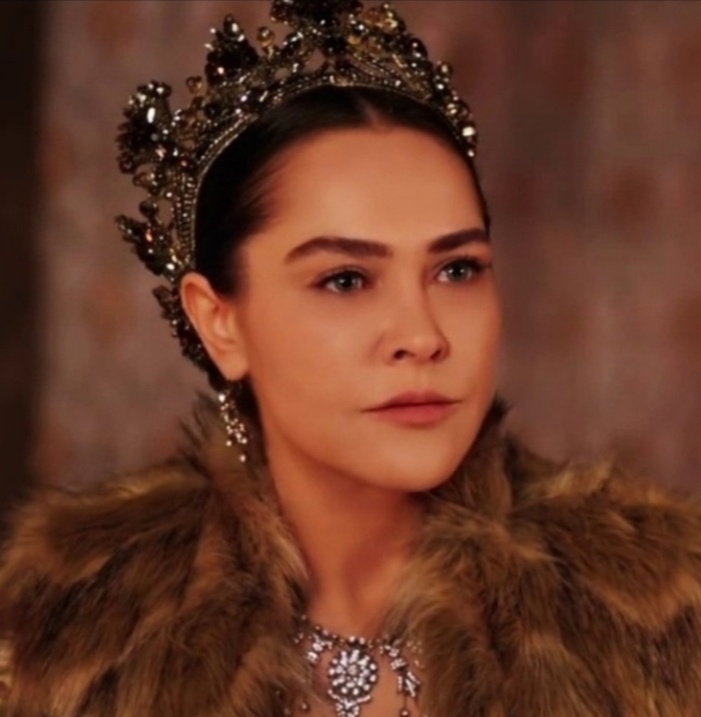                                 Сафие Султан 