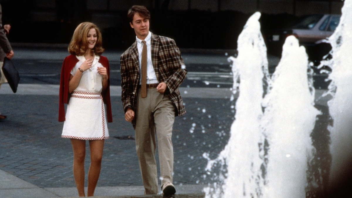 В ролях: Дрю Бэрримор и Эдвард Нортон