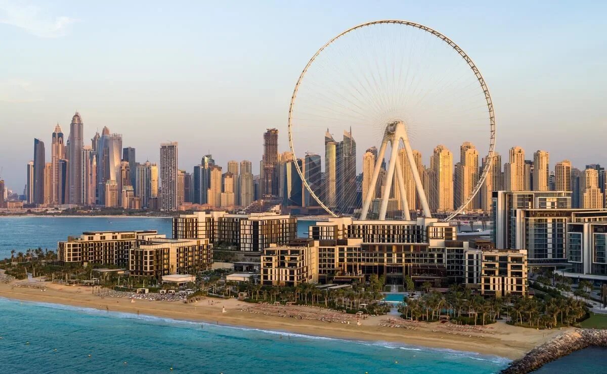    Новые отели и развлечения Дубая в 2025 году
