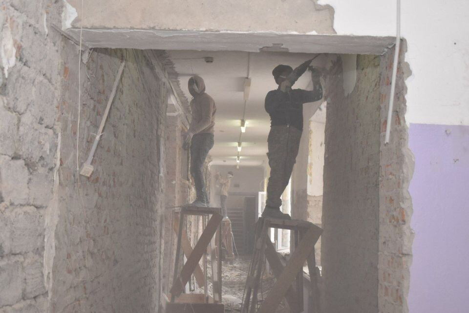    Ремонт здания лицея №1 в Горно-Алтайске изнутри. Источник: Телеграм-канал мэра Горно-Алтайска Ольги Сафроновой