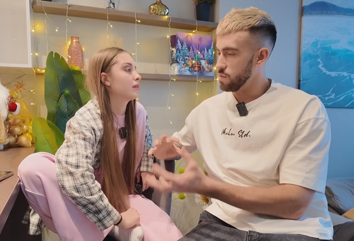 Игорь Григорьев и Катя Квашникова (фото из эфира на «Okko»)