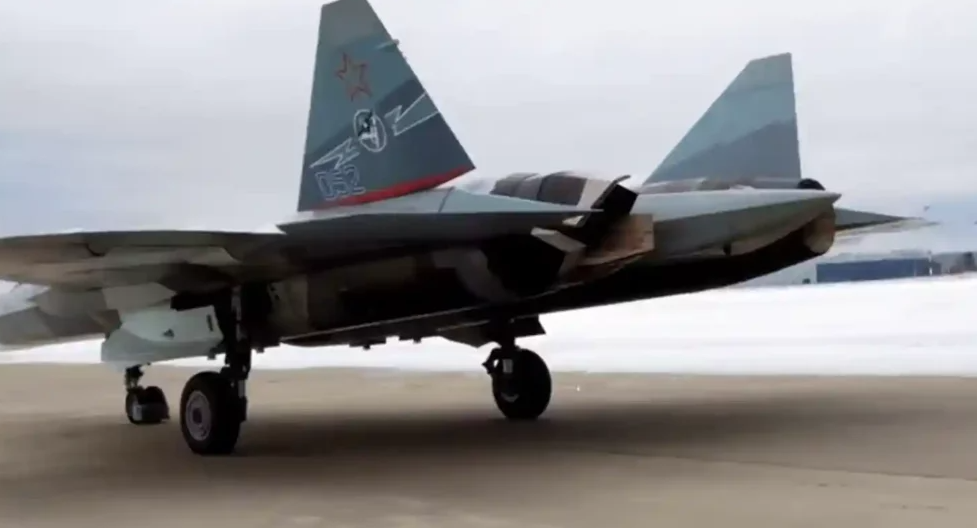 Будущая компоновка Су-57М с новым соплом и двигателем АЛ-51Ф. Фото ОАК
