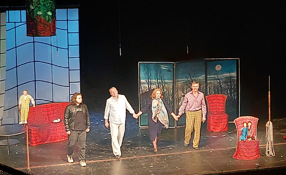 Выход на поклон