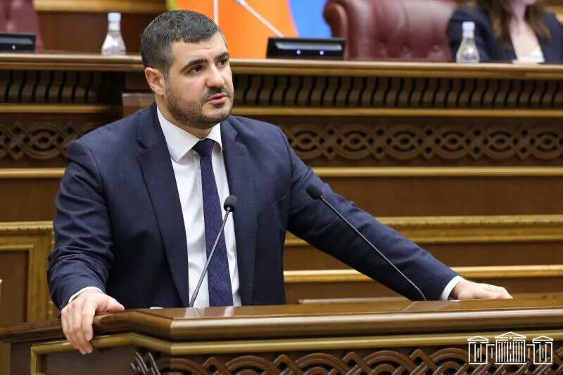 © Photo : official site of the Parliament of RA