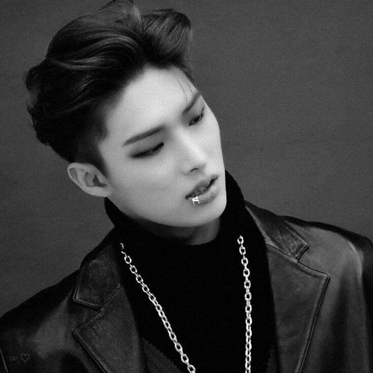 Парень который не любит свою девушку