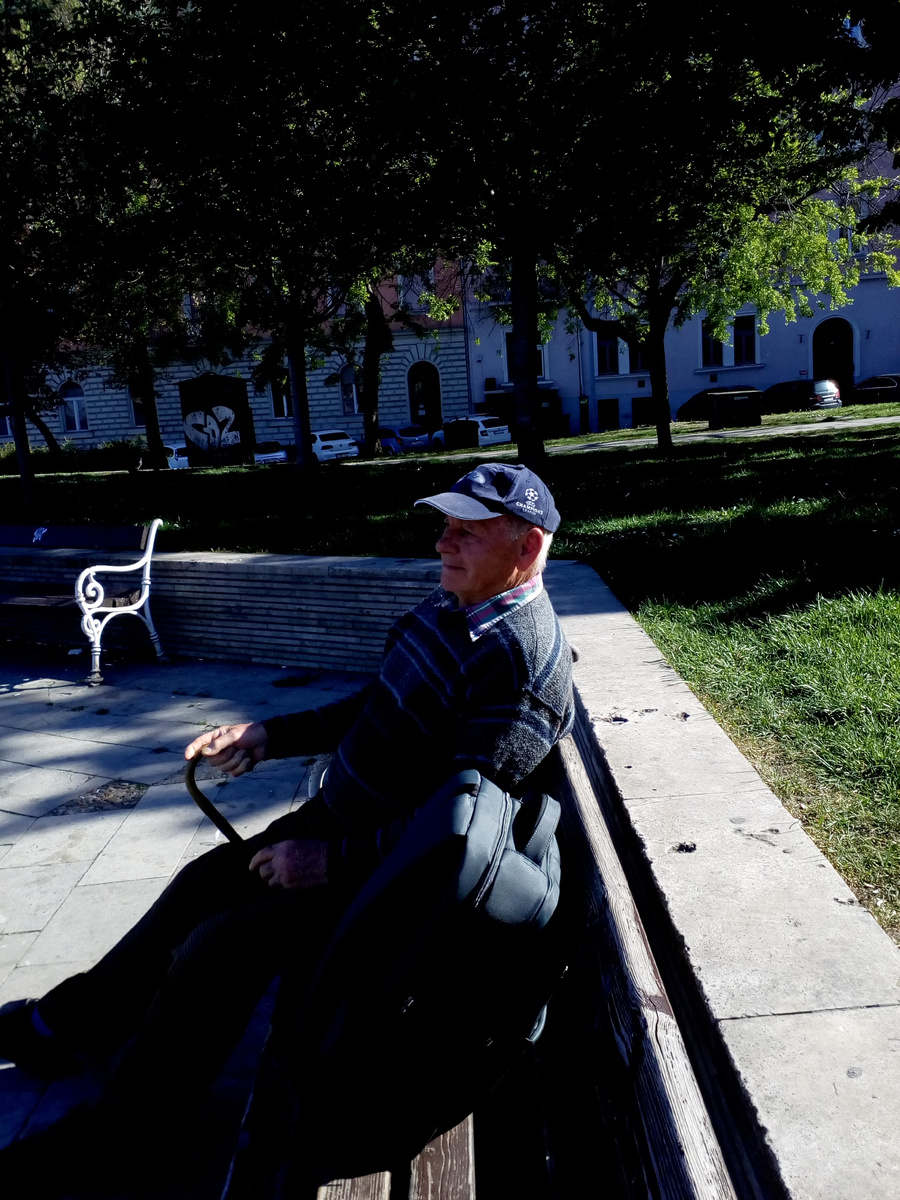 Как ты здесь оказался, ПАПА?