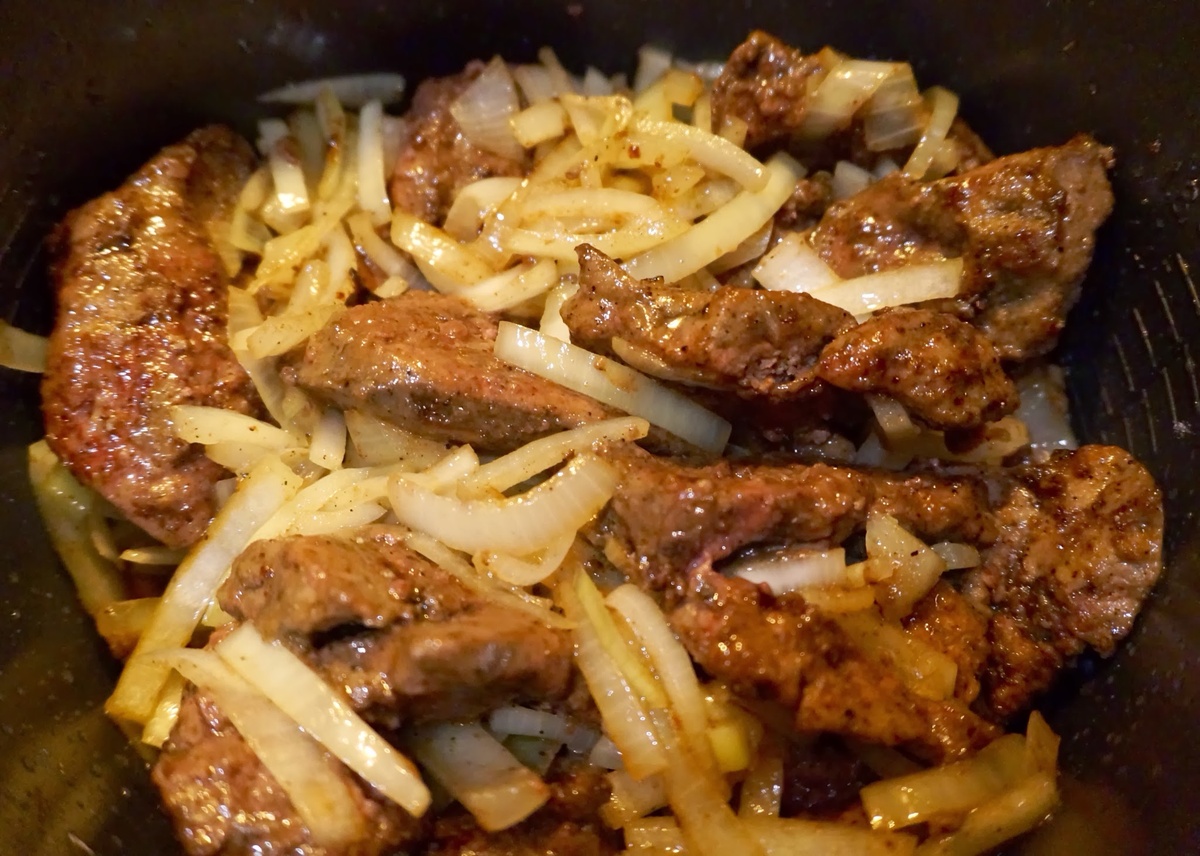 Печень с луком