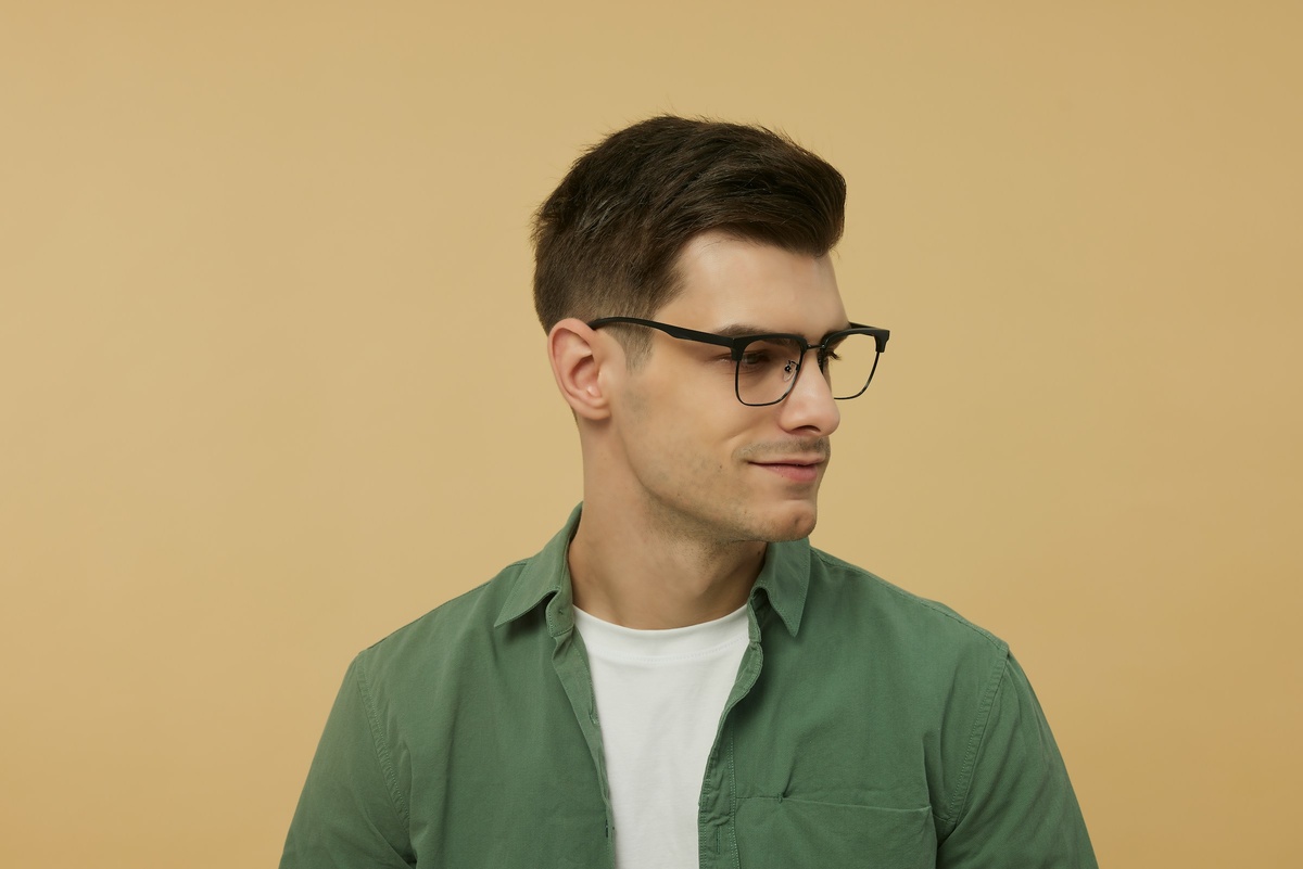 Фото с бесплатного фотостока https://unsplash.com, автор GlassesShop