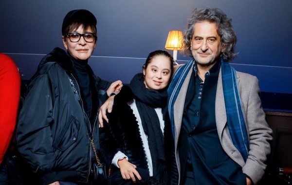    Ирина Хакамада и Владимир Сиротинский с дочерью, фото: kino-teatr.ru