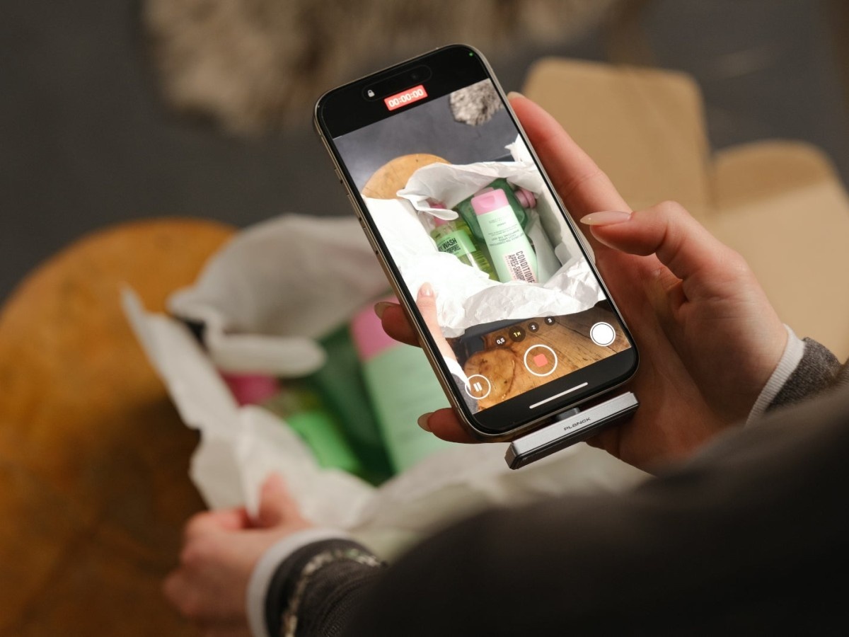    Представлен ультракомпактный SSD-накопитель Planck на 2 ТБ для смартфонов