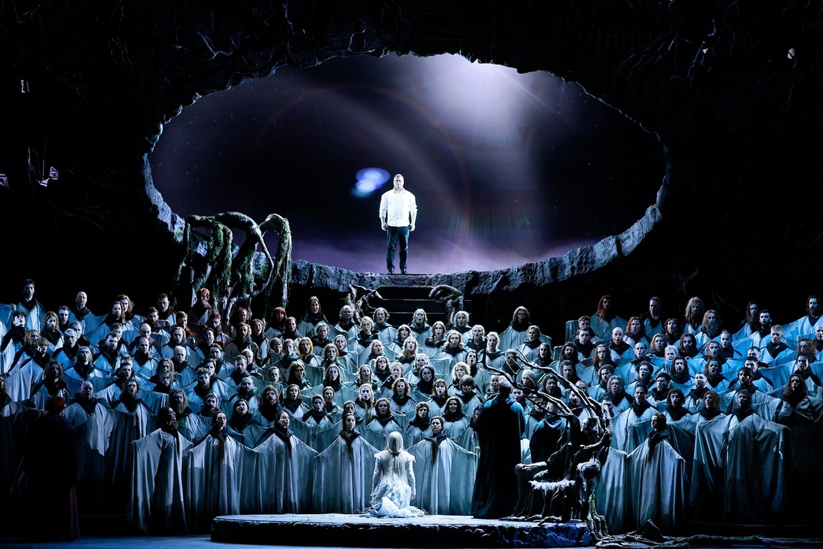 «Лоэнгрин». Фото Дамира Юсупова