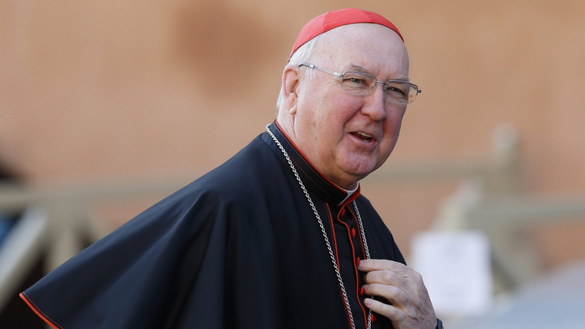 Реальный Камерленго Святой Римской Церкви - ирландско-американский кардинал Кевин Джозеф Фаррелл 