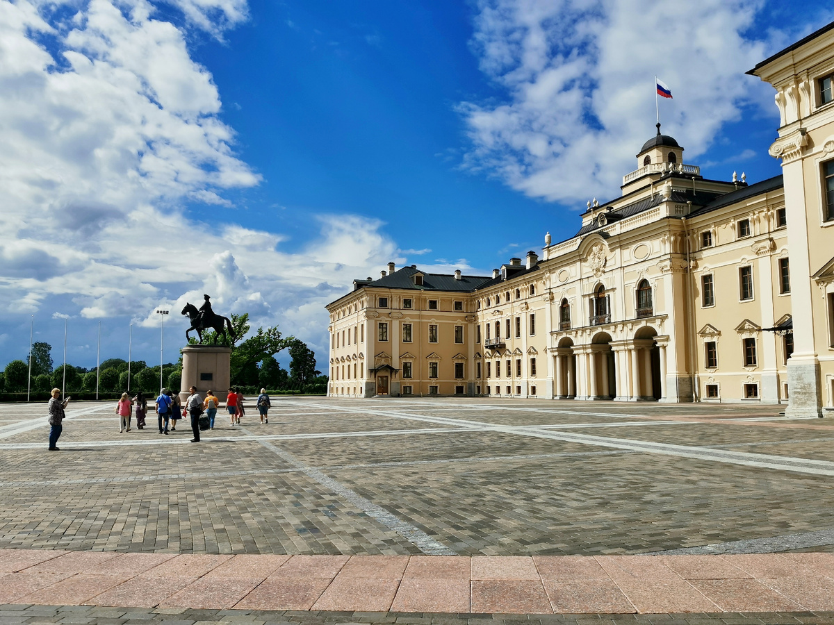 Константиновский дворец. Фото автора.