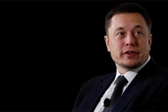    Илон Маск