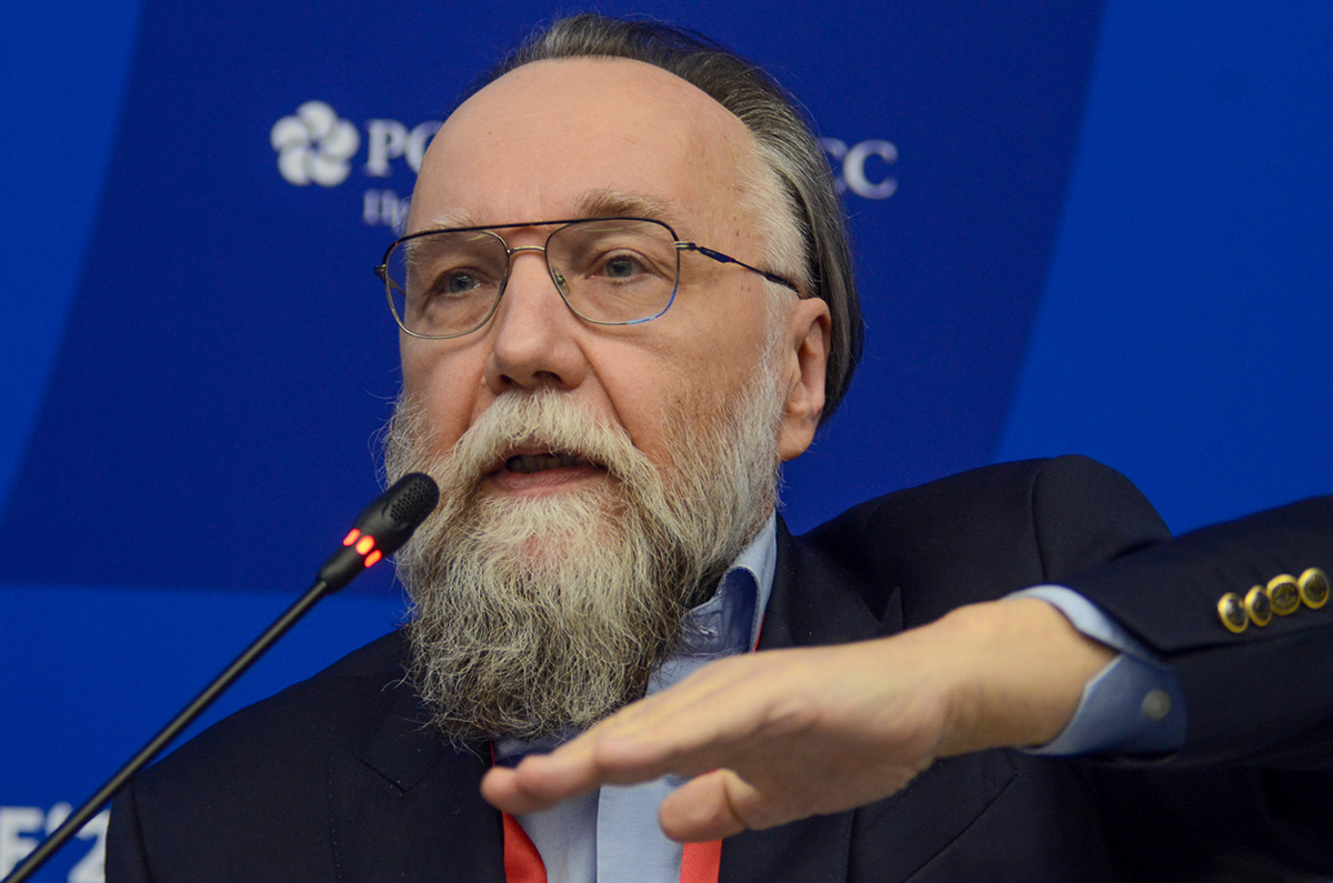 Дугин предсказал новый баланс сил после отказа США от гарантий безопасности.  Фото: Фото: ФедералПресс / Татьяна Буторина