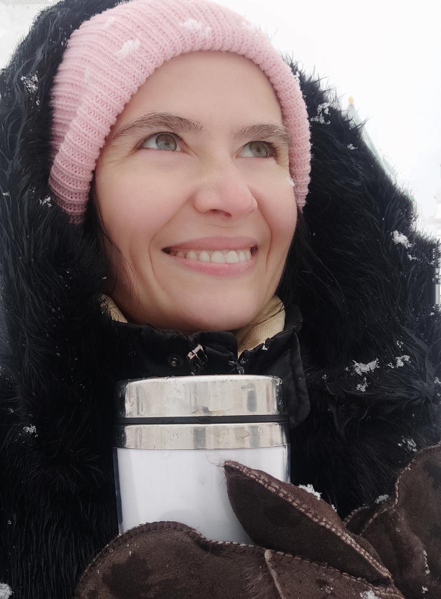 Юля Островская 