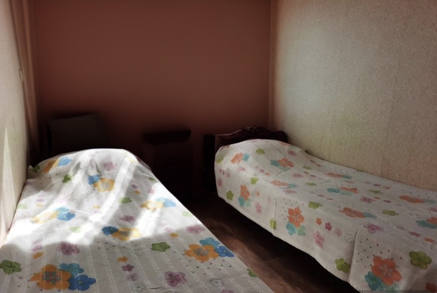 Двухместные летние времянки на второй береговой линии