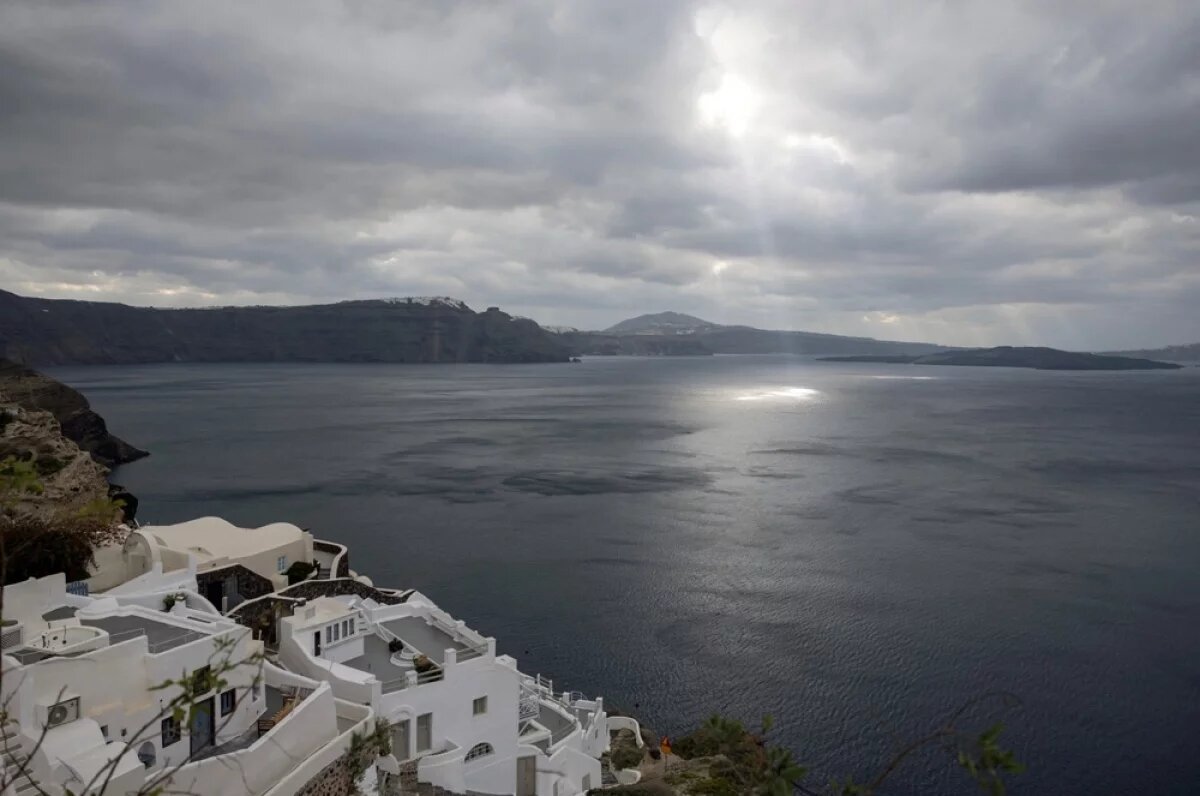    Остров Санторини.