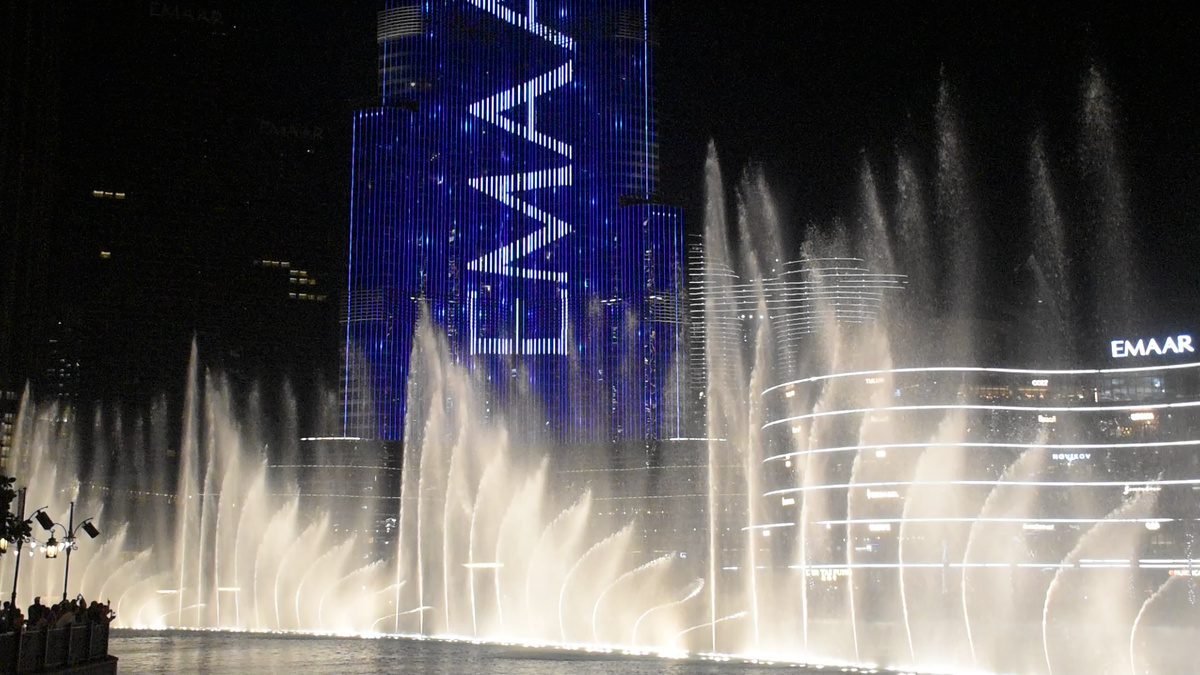 Фонтаны в Дубай Молле