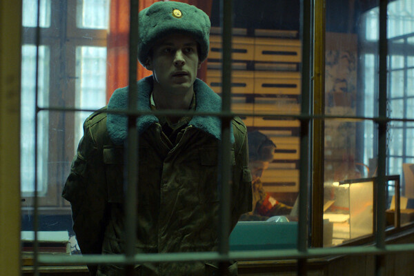    Кадр из сериала «Аутсорс» (2025) / Okko