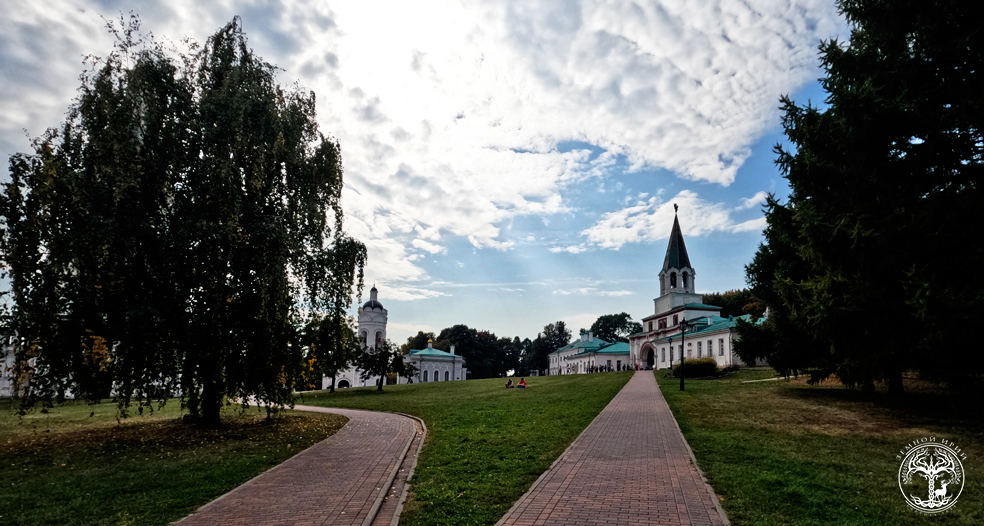 Передние ворота в Коломенском.