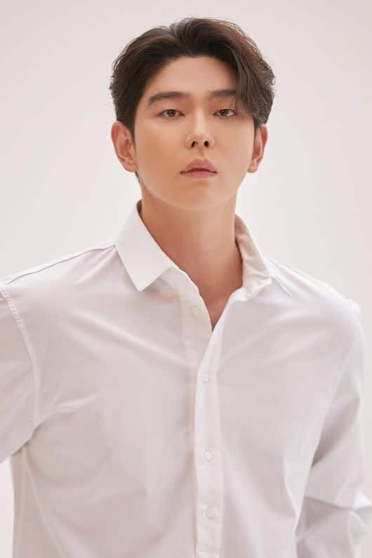    m.entertain.naver.com