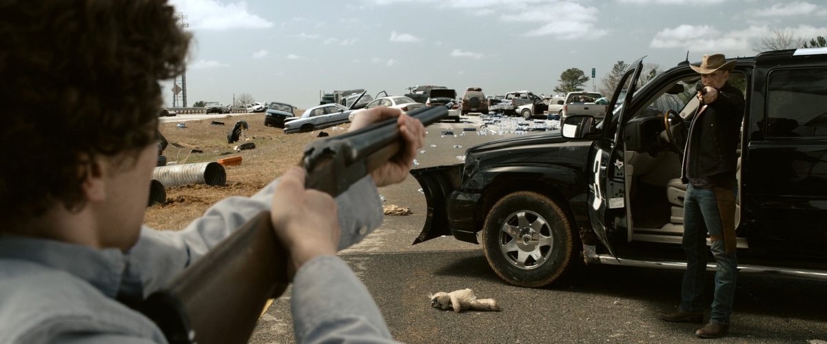 Нет, не показалось. Часики из «На несколько долларов больше» действительно тикают, придавая сцене эпичности вестерна.