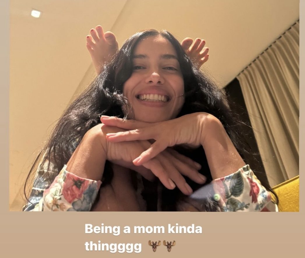    Ирина Шейк с дочерью. Фото: социальнее сети