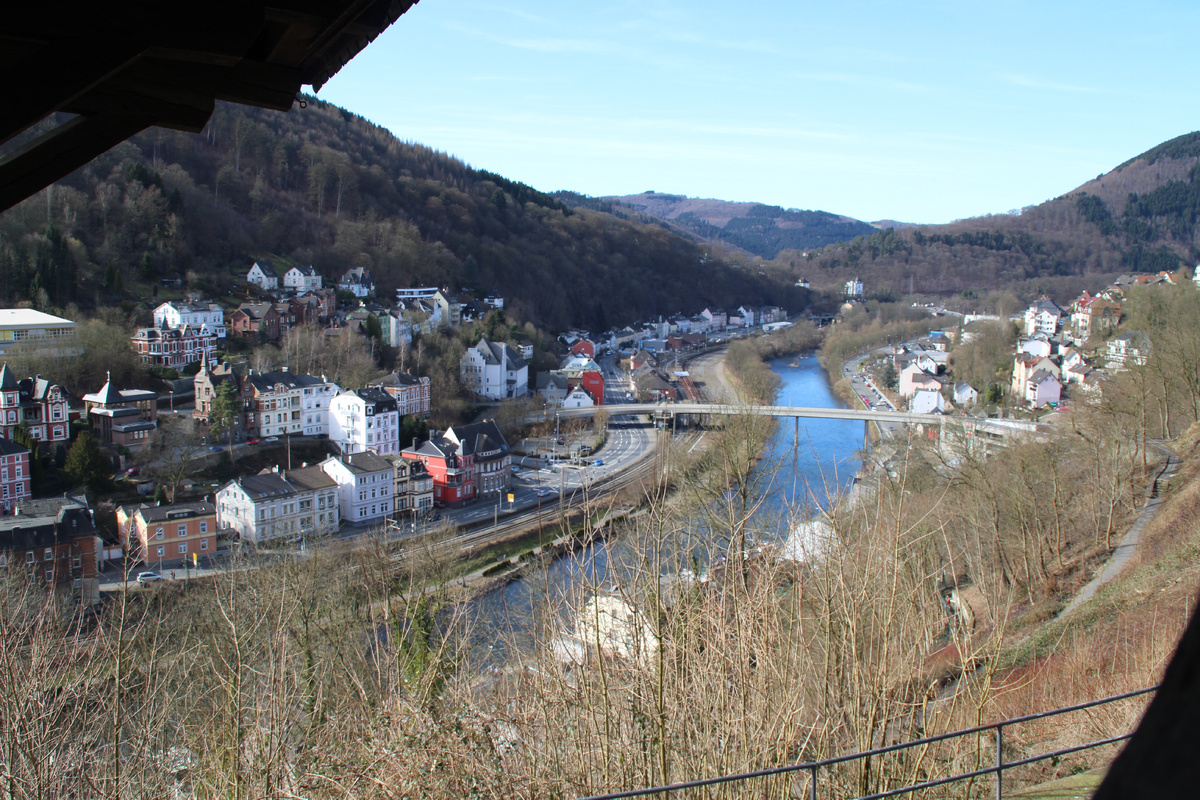Германия, город Альтена и река Ленне, фото Natalya Dolidenok