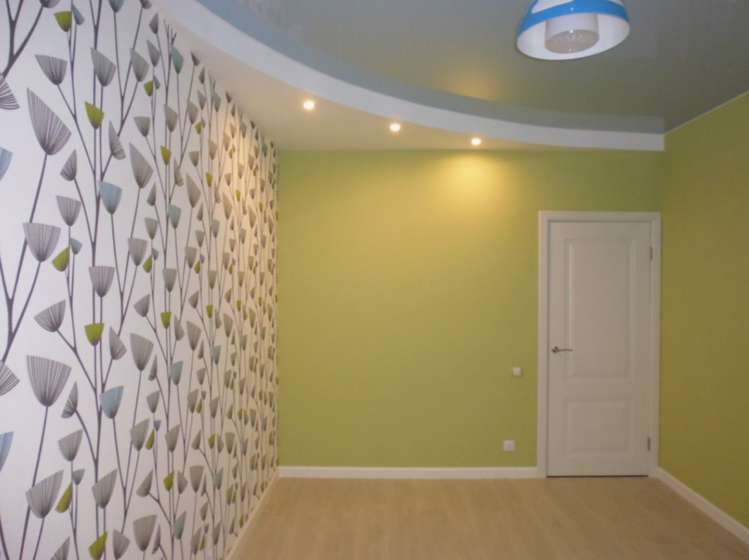 Поклейка обоев в Москве и МО