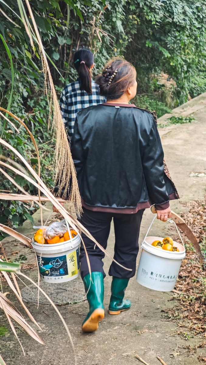 Сегодня будут использоваться случайные фотографии Китая и его жителей из моего архива 