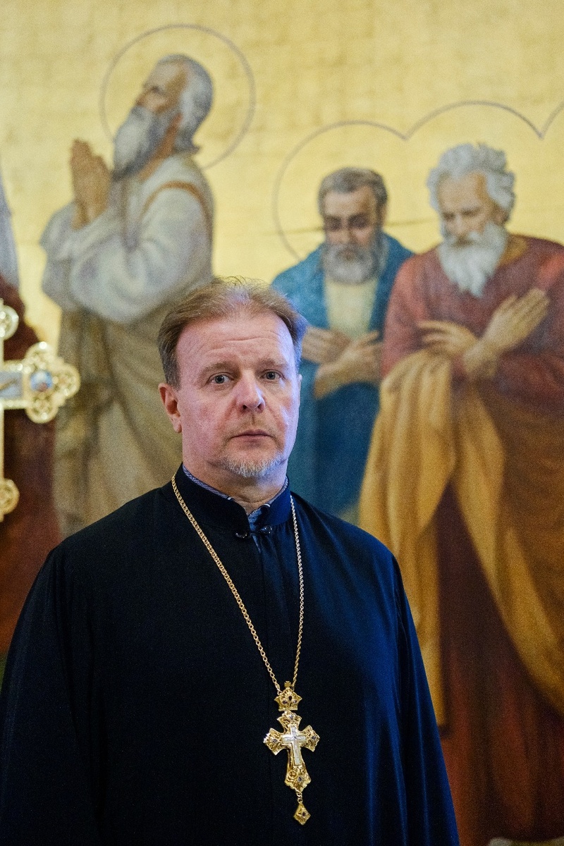 Настоятель Сретенского храма священник Димитрий Лушников