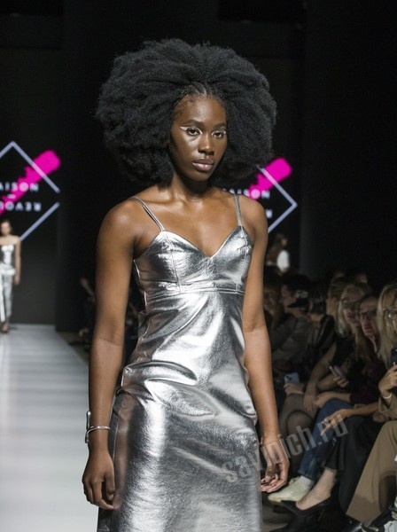 Третья Московская неделя моды. MAISON REVOLTA (Бразилия) Фото Галины Савинич