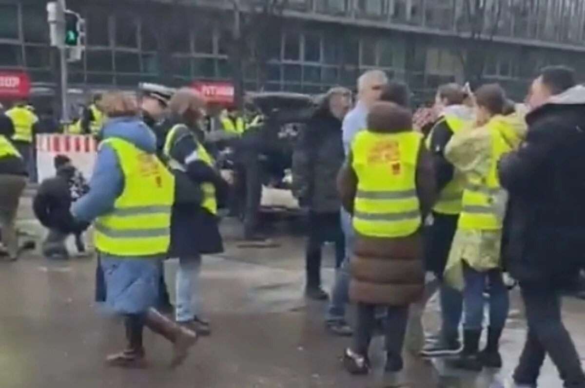    Въехавшему в толпу в Мюнхене афганцу ранее отказали в убежище в ФРГ