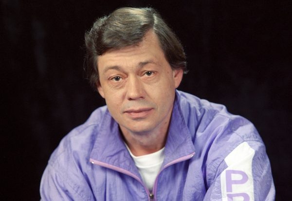 «Уберите со сцены эту страшную физиономию!»: как Николай Караченцов из гадкого утёнка превратился в кумира  📷
