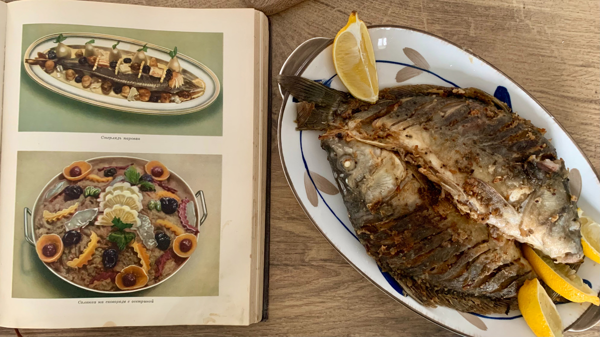 Советская стерлядь и наши скромные карпики. Фото автора канала