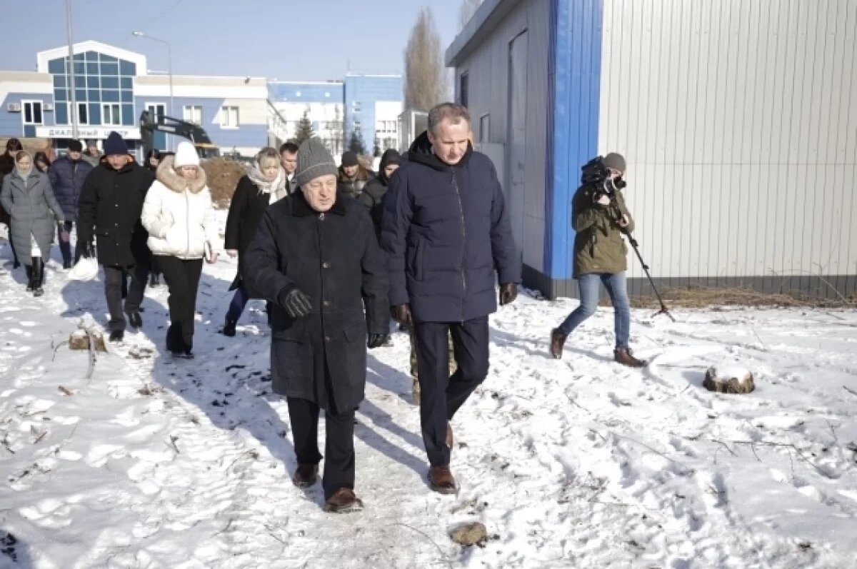    Гладков проверил ход строительства и ремонта белгородских медучреждений