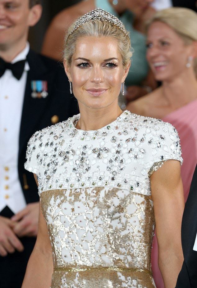 Селина Миделфарт, Pinterest