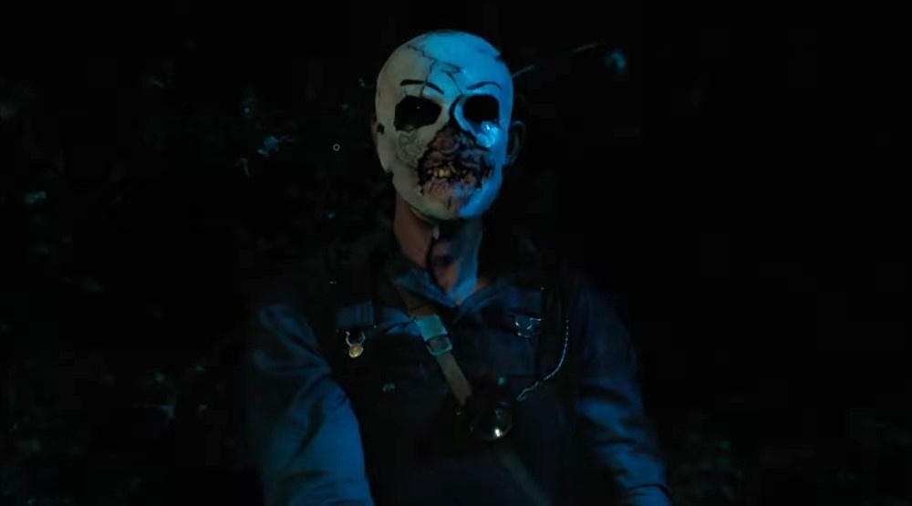     Кадр из фильма «Дожить до рассвета» (2025)