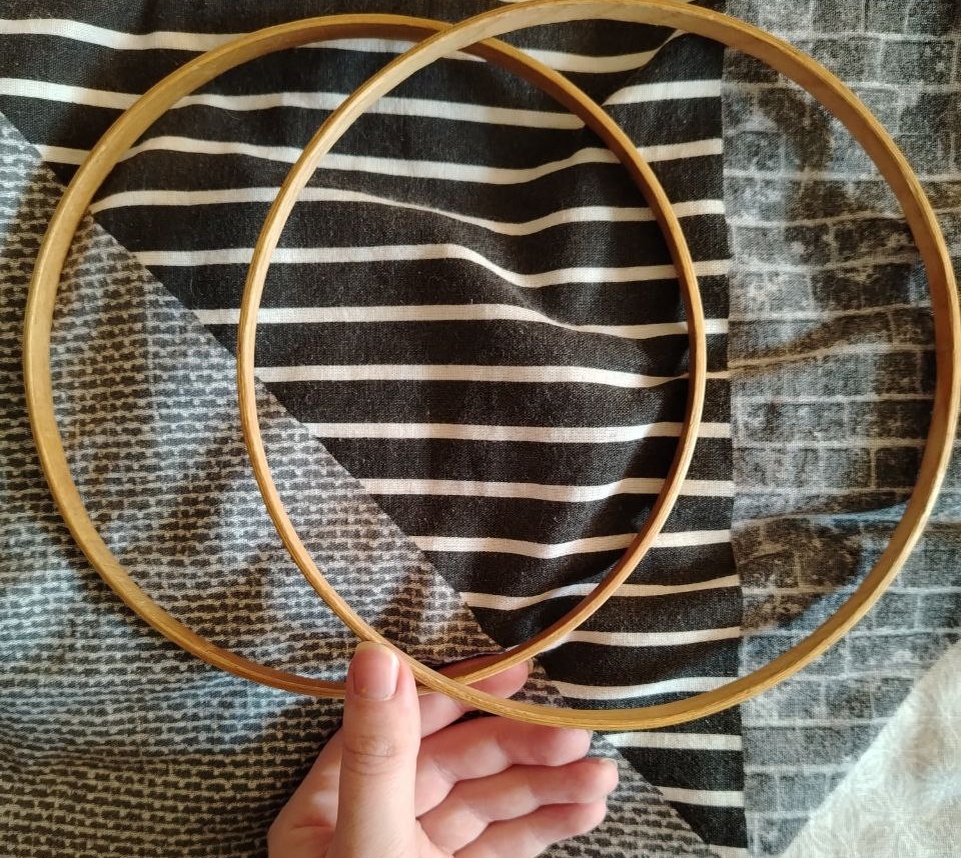 Наши красивые деревянные пяльцы