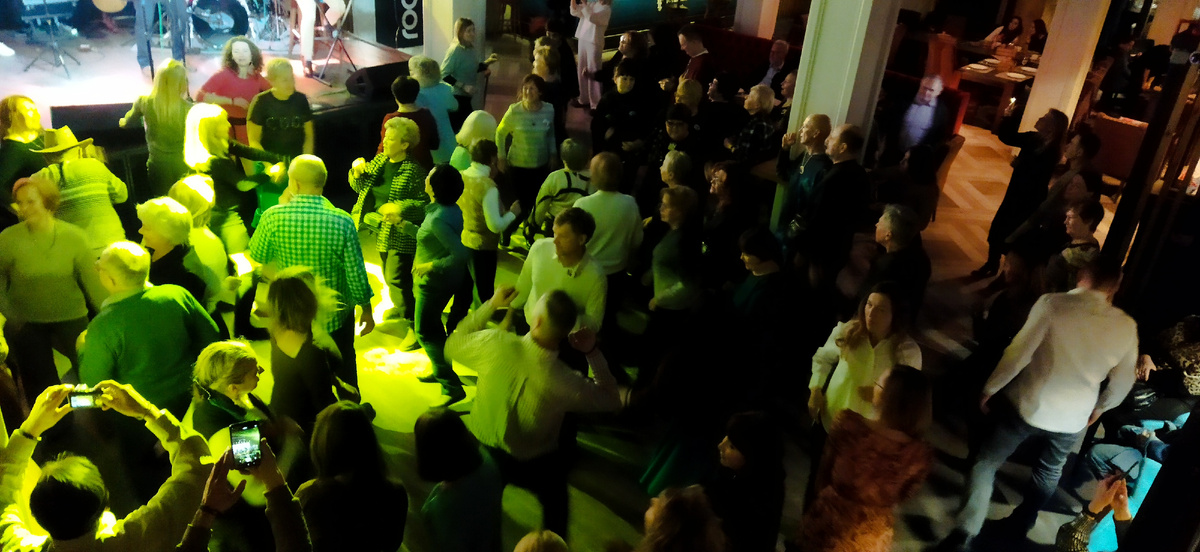 Вечеринка в стиле рок-н-рол