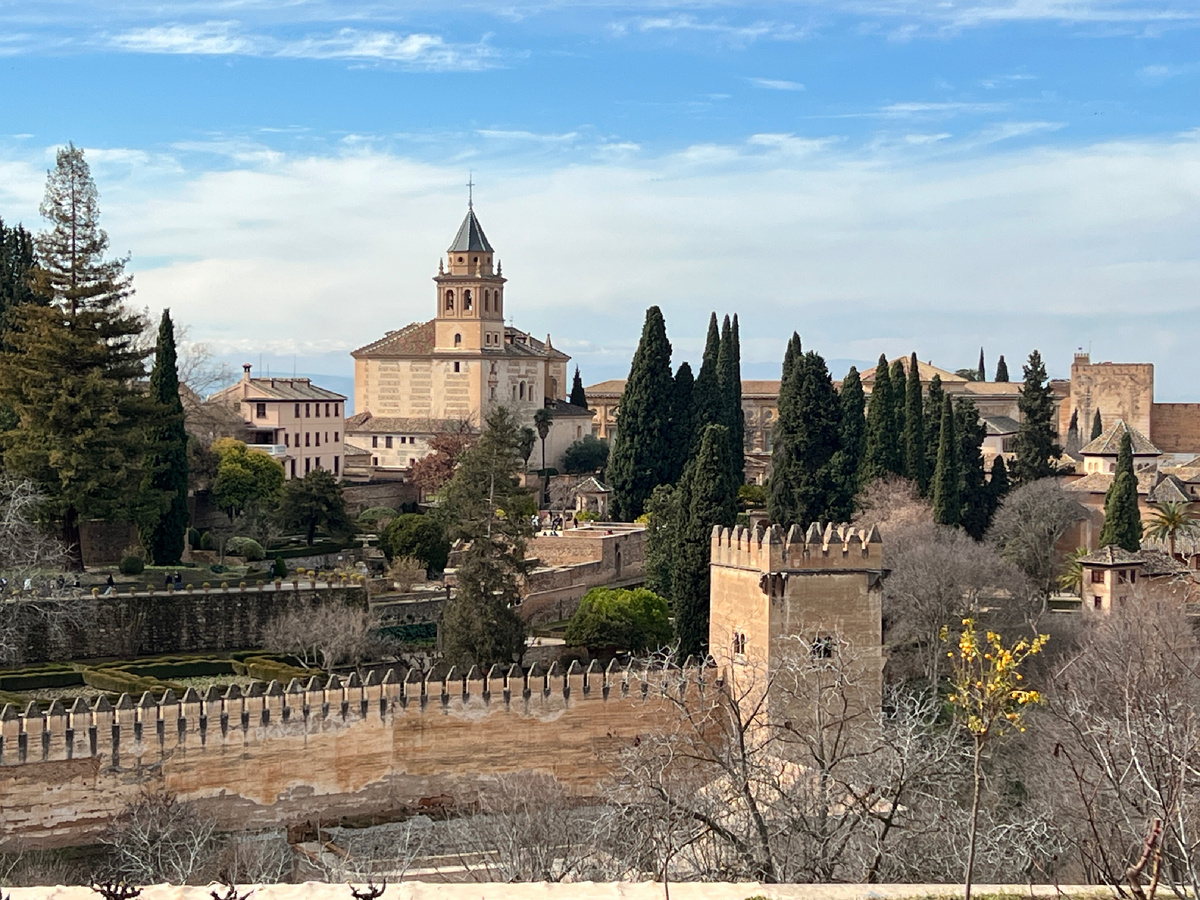 Вид на крепость. Альгамбра, Гранада, Испания. Фото автора