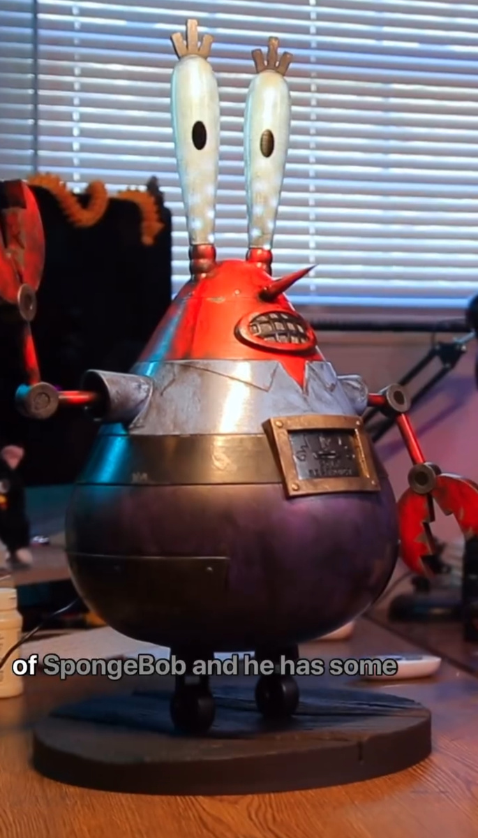Энтузиаст 3D-печати Остин Брэдли создал робота Мистера Крабса из «Губка Боб Квадратные Штаны»