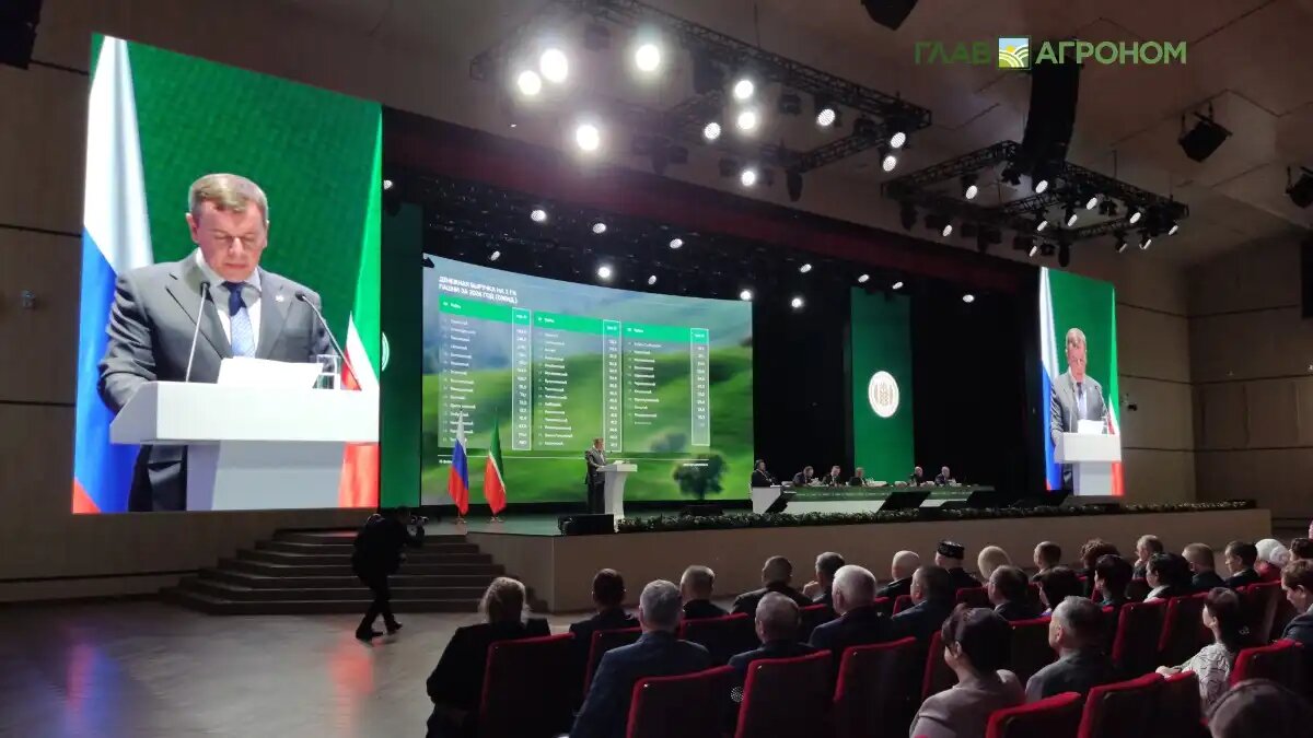 Фото:© Николай Гуцаленко/ Glavagronom.ru
О задачах на 2025 год в отрасли сельского хозяйства в Республике Татарстан рассказал Марат Зяббаров