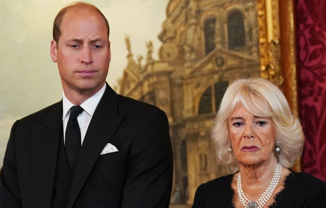 Принц Уильям и королева Камилла