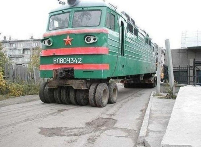 Мощность дизельного двигателя тепловоза составляла 1500 кВт/ Фото: drive2.ru