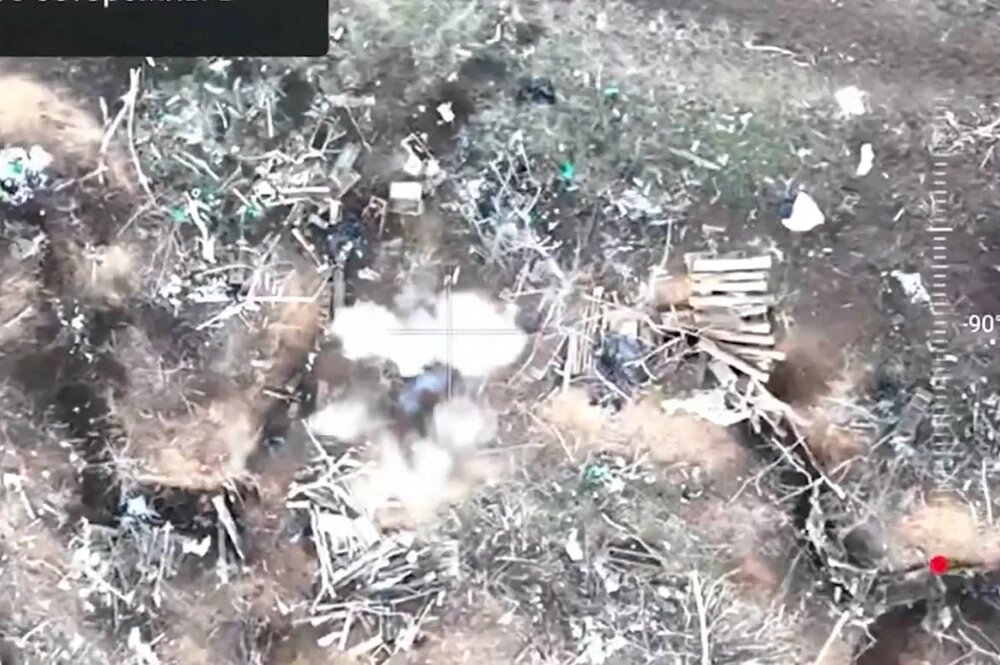    Результат работы коптеров по украинским позициям. Фото: Минобороны РФ