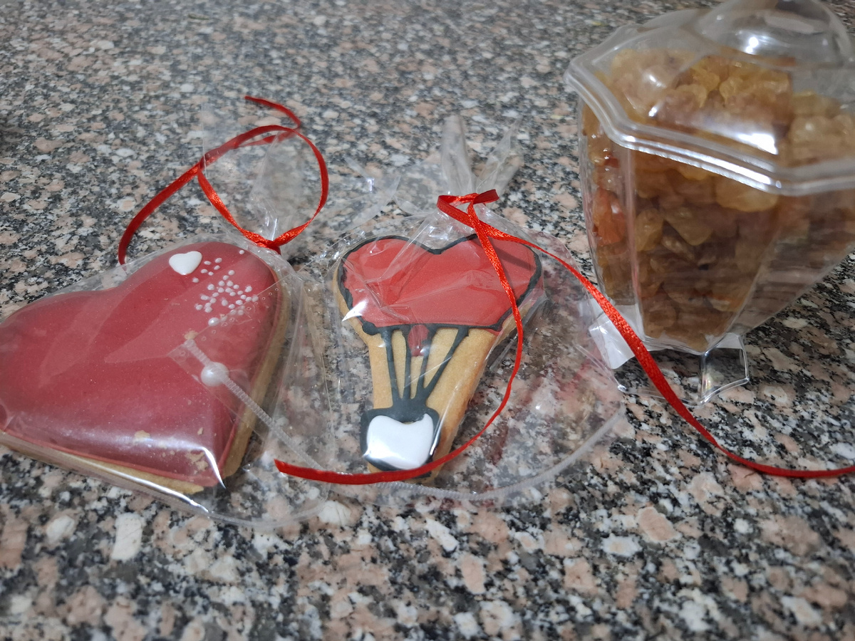 Детям по сердечку-печенью (Ясину изюм )