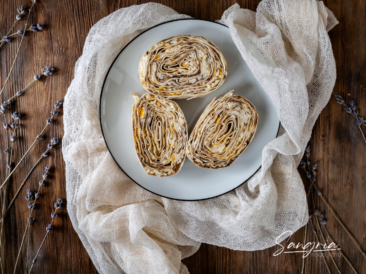 Рулет из лаваша 